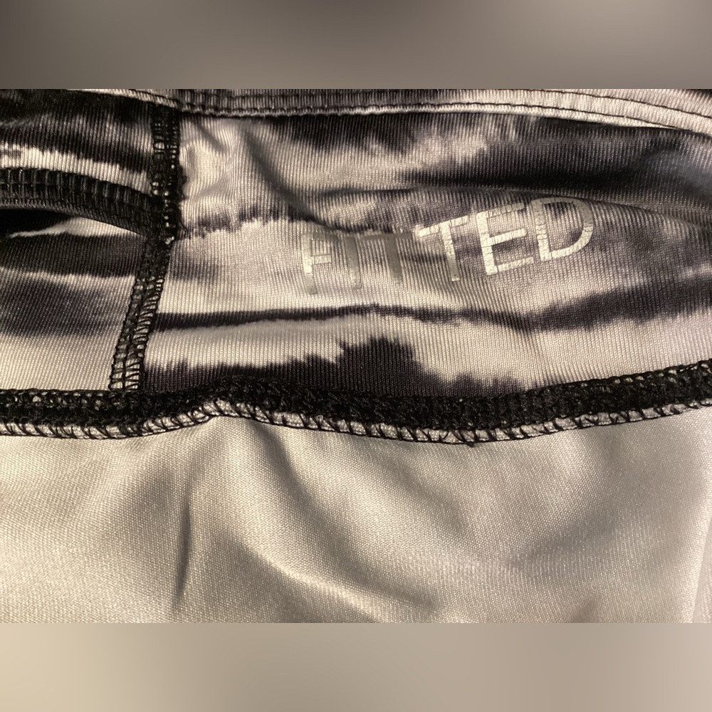 Danskin NOW leggings capri cropped - Picture 5 of 9